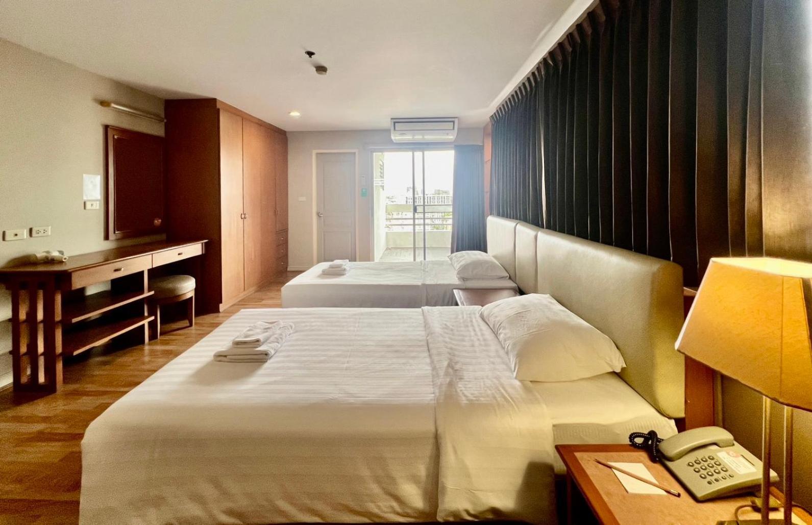 Bu Place Hotel Bangkok Exterior foto